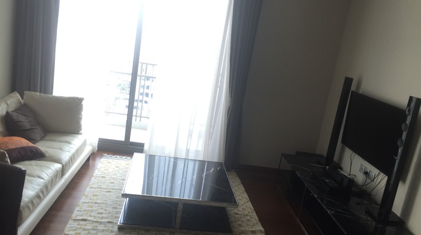 Two bedroom condo for rent in Thong Lo - Living room