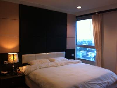 Two bed condo for rent in Ari - Master bed