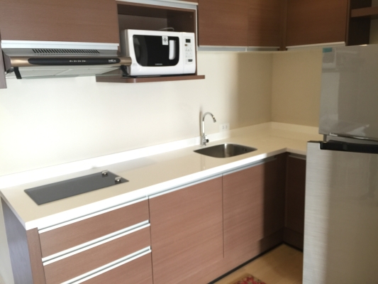 One bed condo for rent in Ari -  Kitchen