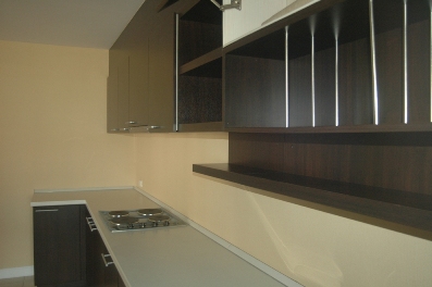 Two bed condo for rent in Sathorn - Kitchen