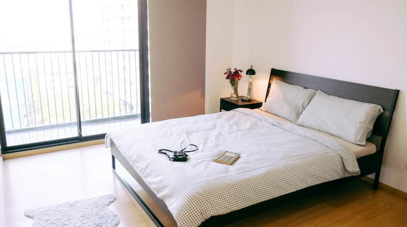 One bedroom condo for rent in Ari - Bedroom