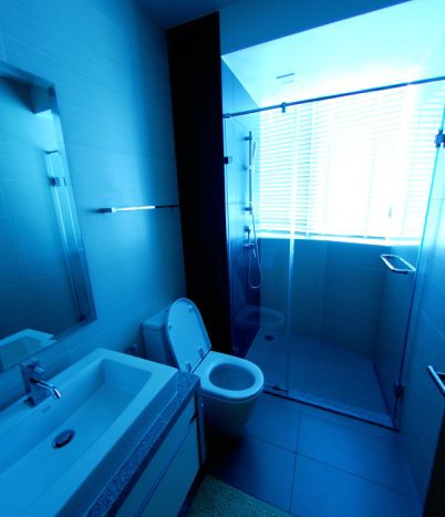 Three bedroom condo for rent in Asoke - Third bathroom