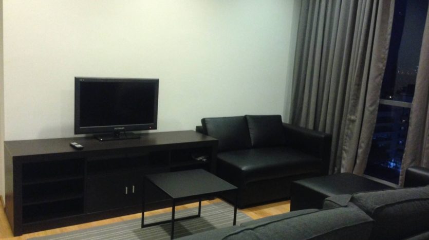 One bedroom condo for rent in Nana - Living room