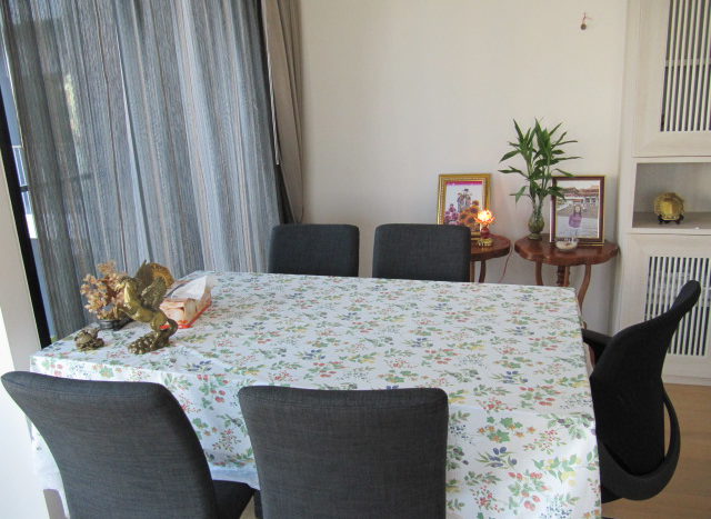 One bedroom unit for rent in Ari - Dining