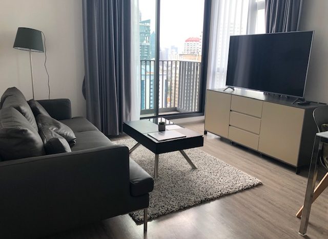 Two bedroom condo for rent in Ekamai - Sofa