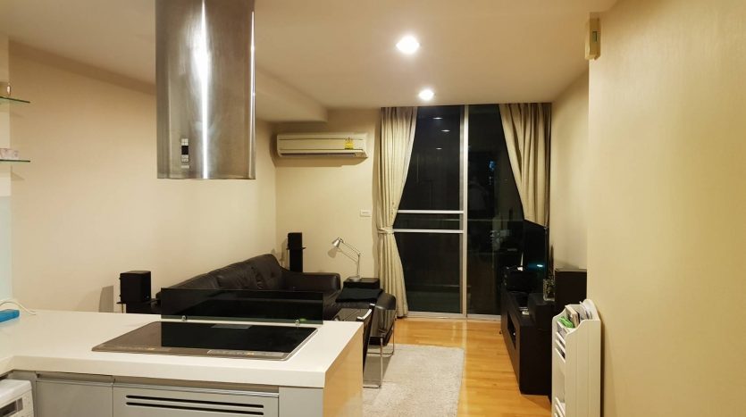 One bedroom condo for rent in Ari - Unit