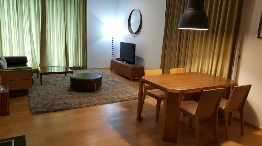 Two bedroom condo for rent in Phrom Phong - Living room