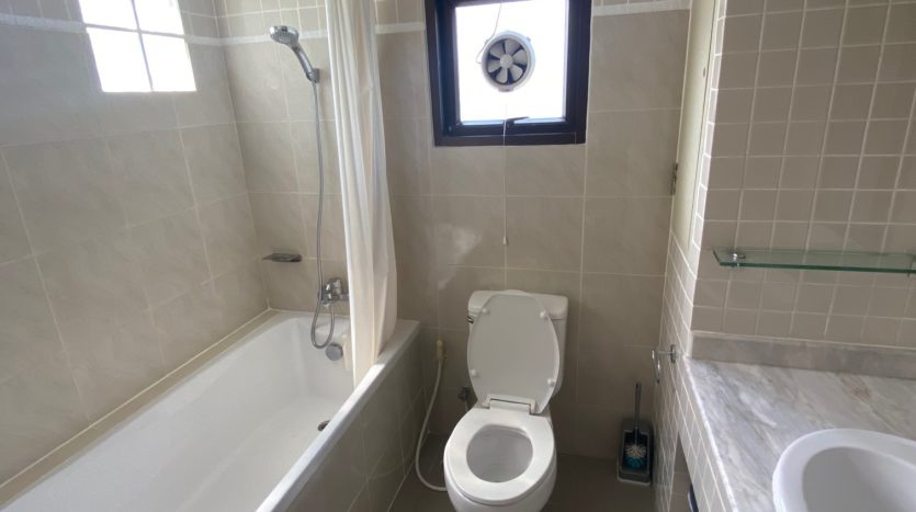 Two bedroom apartment for rent in Ari - Bathroom