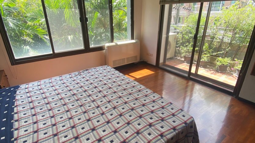 Two bedroom apartment for rent in Ari - Bed