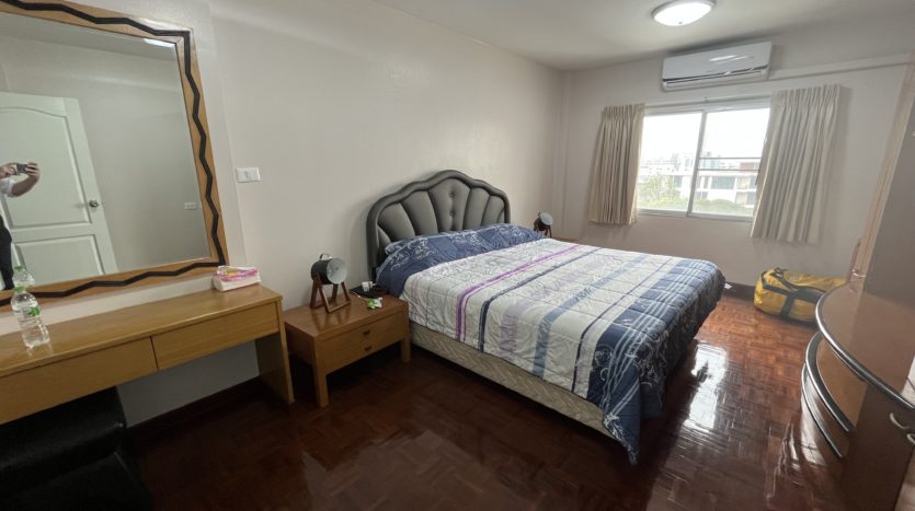 condo for rent in ari - Master bedroom