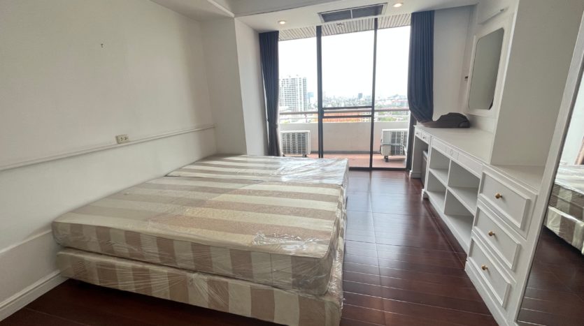 Condo for rent in Bangkok - Second bedroom