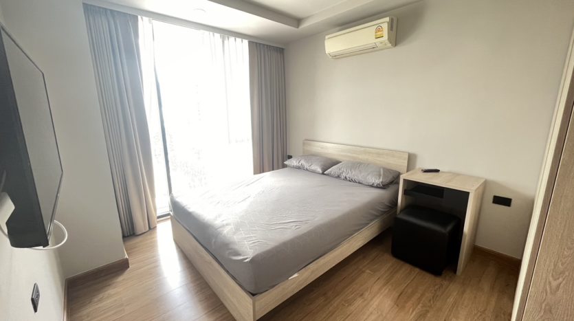 Two bedroom condo for rent in Ari Bangkok - Second bedroom