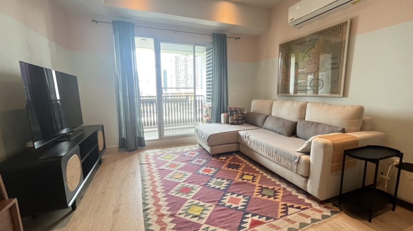 Condo for rent in Ari - unit