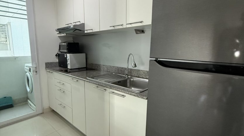 Condo for rent in Ari, Bangkok - Kitchen