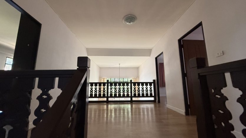 house for rent in Ari, Bangkok - Guest bathroomhouse for rent in Ari, Bangkok - Upstairs